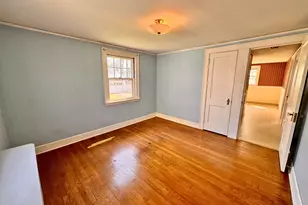 406 Oakwood Ave, West Hartford, CT 06110 - Photo 7