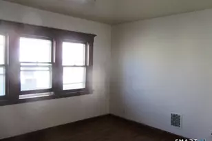 27 Blake St, New Haven, CT 06511 - Photo 11