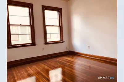 27 Blake Street, New Haven, CT 06511 - Photo 7