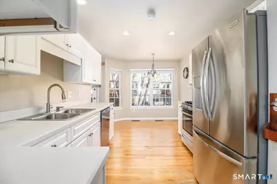 2004 Eaton Court #2004, Danbury, CT 06811 - Photo 7