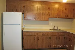 108 Oakwood Ave, West Hartford, CT 06119 - Photo 9