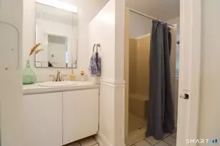 51 Franklin St, New London, CT 06320 - Photo 9