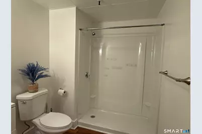 187 Bank Street, New London, CT 06320 - Photo 9