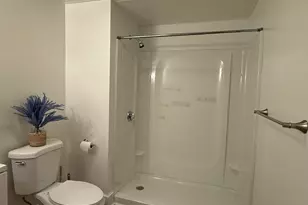 187 Bank St, New London, CT 06320 - Photo 9