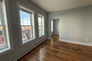 187 Bank St, New London, CT 06320 - Photo 3