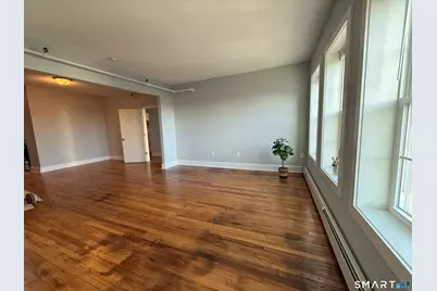 187 Bank Street, New London, CT 06320 - Photo 5