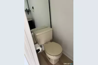 31 Stuart Avenue #APT 12, Norwalk, CT 06850 - Photo 11