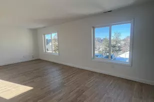 31 Stuart Ave, Norwalk, CT 06850 - Photo 3