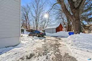 43 Pine St, East Hartford, CT 06108 - Photo 35