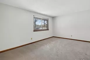 25 Coronado Dr, Newington, CT 06111 - Photo 33