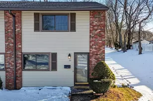 25 Coronado Dr, Newington, CT 06111 - Photo 1