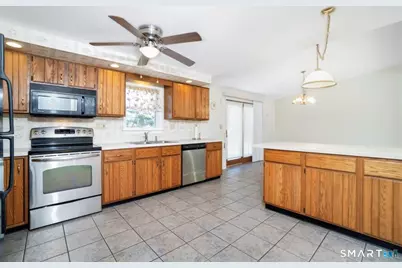 15 Don Mar Court, North Haven, CT 06473 - Photo 9