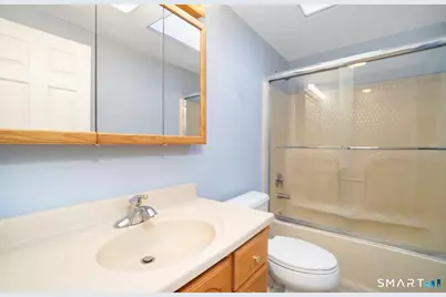 15 Don Mar Court, North Haven, CT 06473 - Photo 23