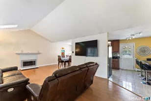 71 Sentinel Hill Rd, Derby, CT 06418 - Photo 5