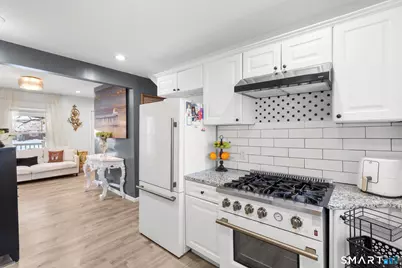 227 Larrabee Street, East Hartford, CT 06108 - Photo 11