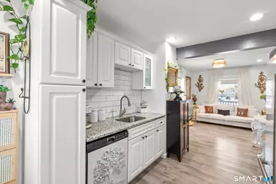 227 Larrabee Street, East Hartford, CT 06108 - Photo 13