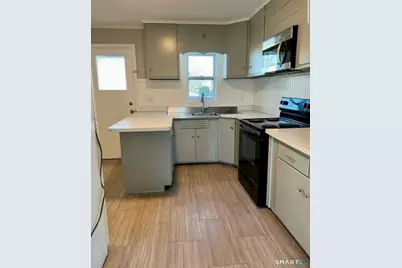 270 East Street, Plainville, CT 06062 - Photo 11