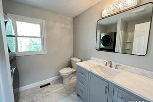 270 East St, Plainville, CT 06062 - Photo 35