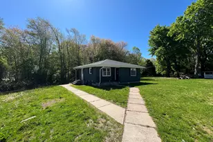 270 East St, Plainville, CT 06062 - Photo 29