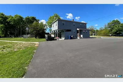 270R East Street, Plainville, CT 06062 - Photo 31