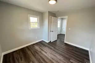 270R East St, Plainville, CT 06062 - Photo 17