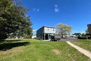270R East St, Plainville, CT 06062 - Photo 27