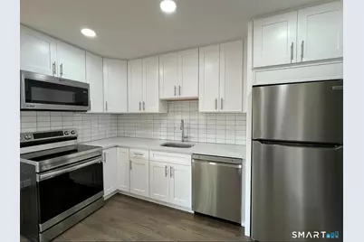 270R East Street, Plainville, CT 06062 - Photo 5