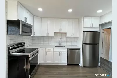 270R East Street, Plainville, CT 06062 - Photo 3