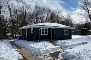 270R East St, Plainville, CT 06062 - Photo 1