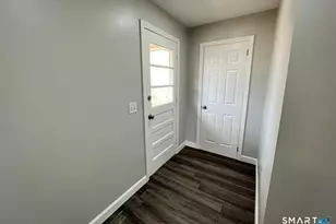 270R East St, Plainville, CT 06062 - Photo 19
