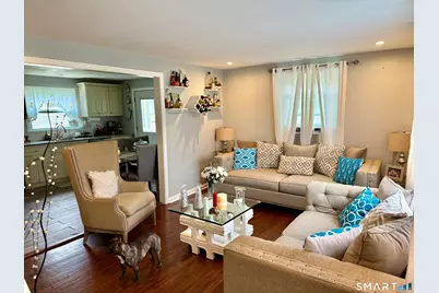 15 Edwards Street, Bridgeport, CT 06606 - Photo 11