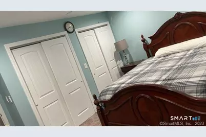 994 Bunker Hill Avenue, Waterbury, CT 06708 - Photo 25