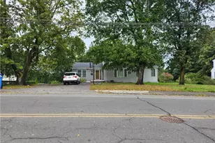 994 Bunker Hill Ave, Waterbury, CT 06708 - Photo 7