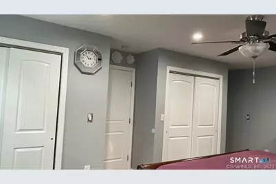 994 Bunker Hill Avenue, Waterbury, CT 06708 - Photo 23