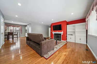 2289 Bedford Street #G17, Stamford, CT 06905 - Photo 3