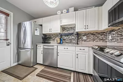 2289 Bedford Street #G17, Stamford, CT 06905 - Photo 7