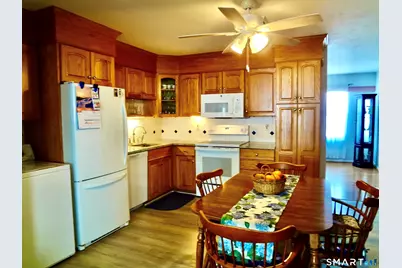 4 Beverly Drive, Ansonia, CT 06401 - Photo 3