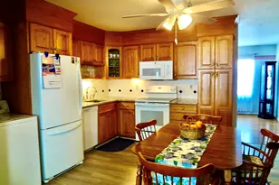 4 Beverly Dr, Ansonia, CT 06401 - Photo 3