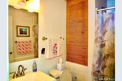 4 Beverly Drive, Ansonia, CT 06401 - Photo 13