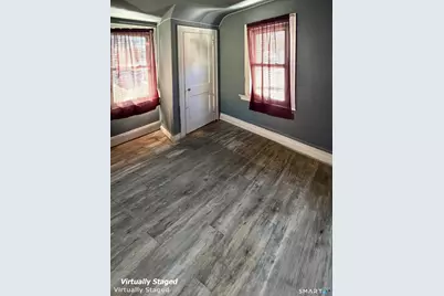 377 Jefferson Avenue, New London, CT 06320 - Photo 3