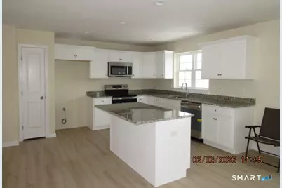 73 Warm Earth Road, Naugatuck, CT 06770 - Photo 5