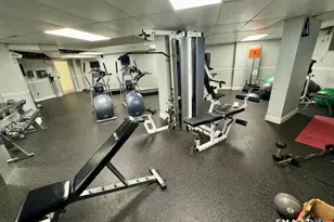 91 Strawberry Hill Ave, Stamford, CT 06902 - Photo 17