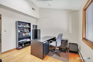 35 Rustown Dr, Stratford, CT 06614 - Photo 25