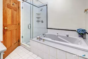 35 Rustown Dr, Stratford, CT 06614 - Photo 27