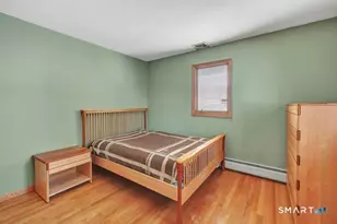 35 Rustown Dr, Stratford, CT 06614 - Photo 23