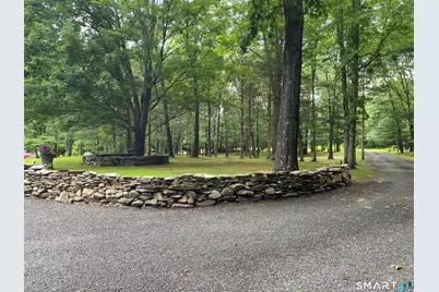 54 Outlook Road, New Milford, CT 06776 - Photo 3