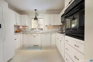 16 Upper Main St, Sharon, CT 06069 - Photo 19