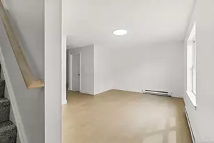 62 Chestnut St Ext, Danbury, CT 06810 - Photo 9