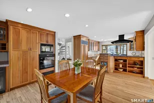 42 Harrison Rd, Guilford, CT 06437 - Photo 9