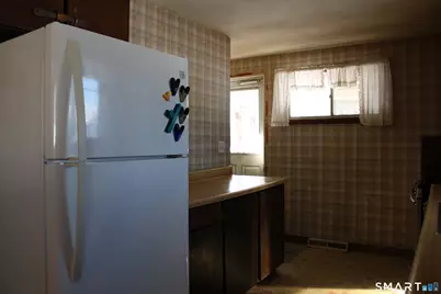 4 Marshall Drive, Enfield, CT 06082 - Photo 7